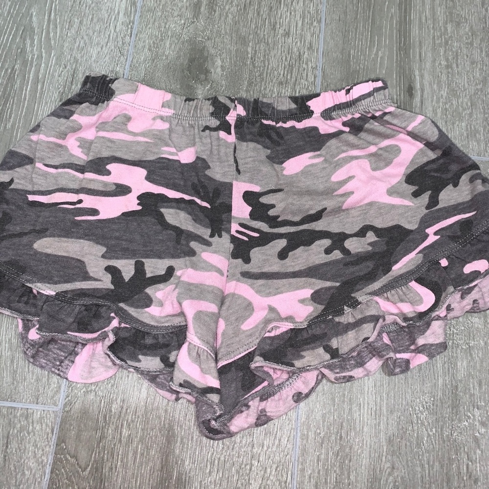 So Nikki shorts jr xs worn 2 times!